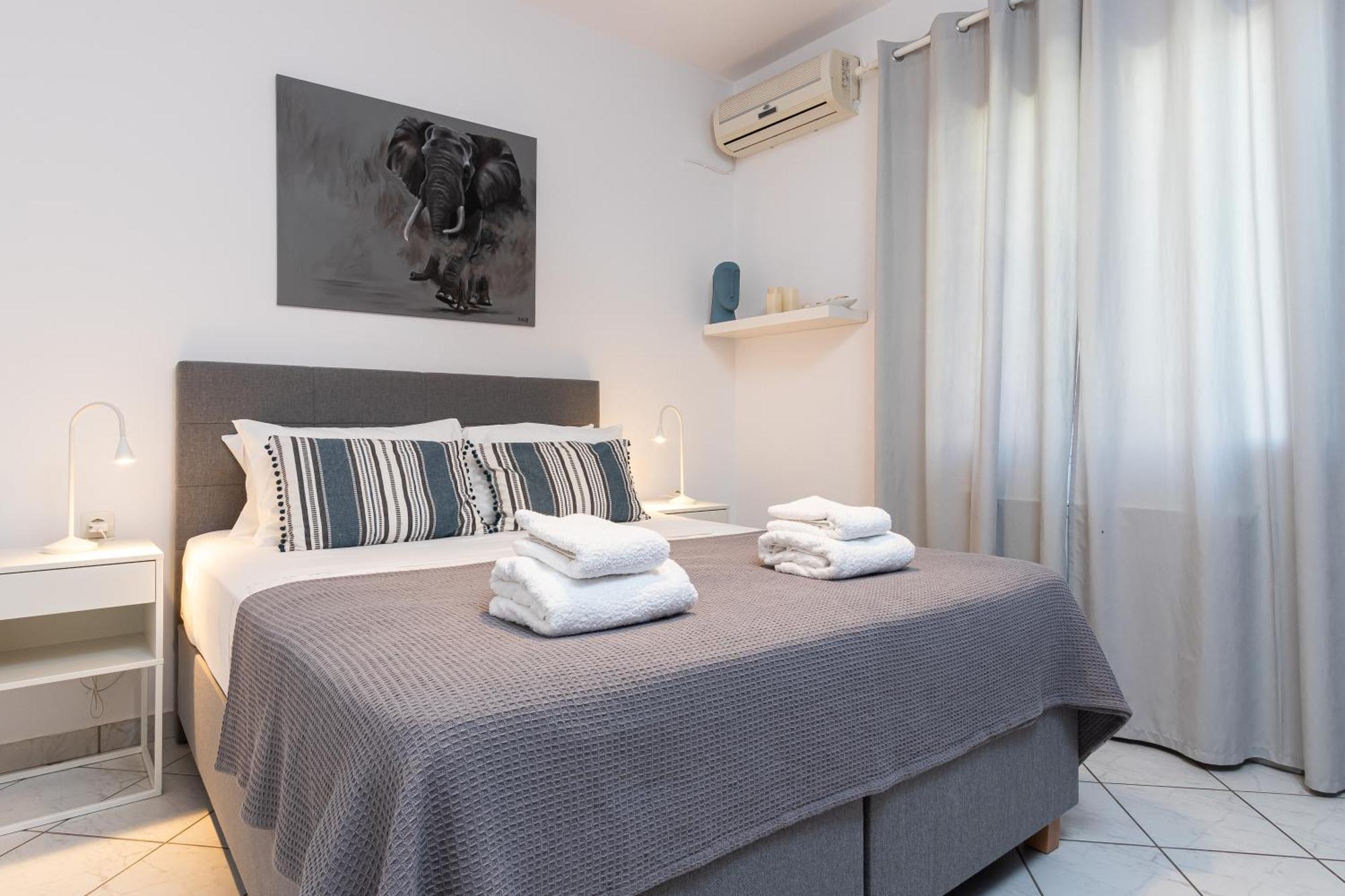 Easy Living City Apartment Hriszí Aktí Haniá Kültér fotó